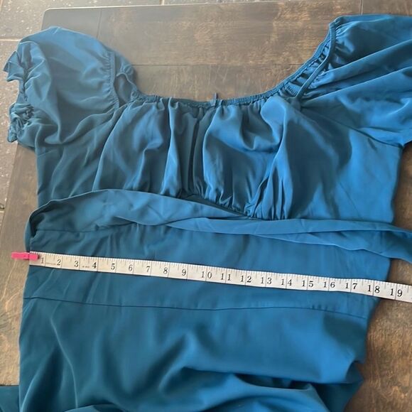 LYANER Women's Off Shoulder Ruffle Wrap Short Puff Sleeve Tie Back Ruched Dress - Picture 9 of 11